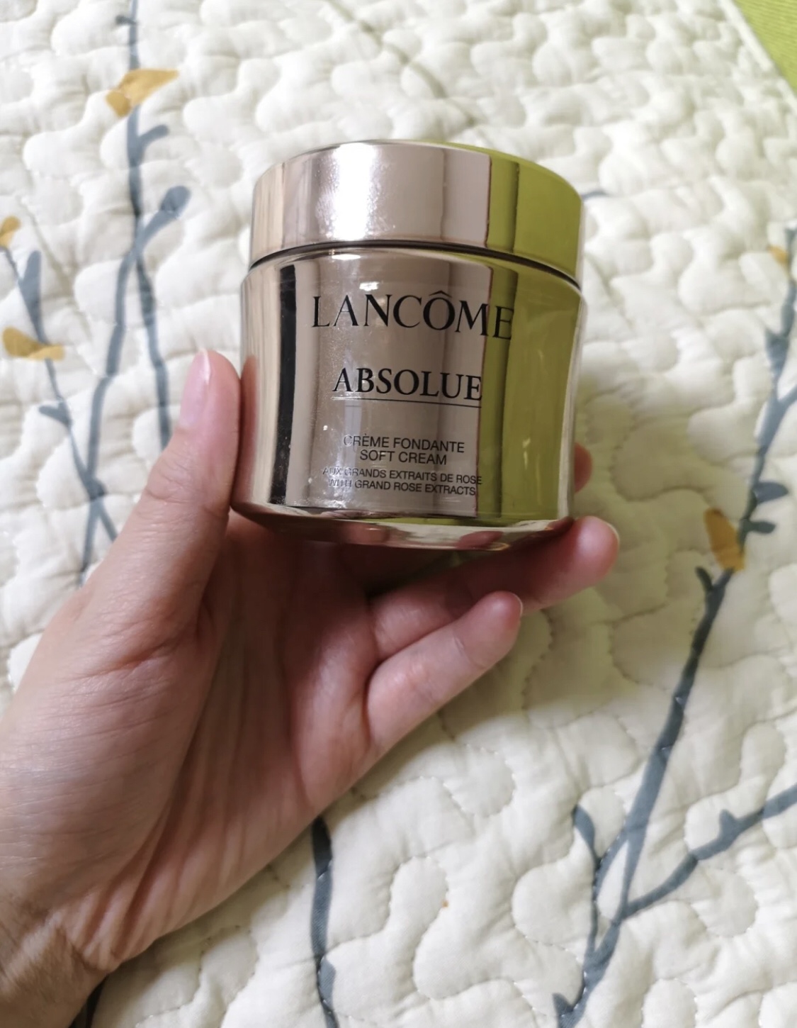 皮肤黄黑用什么贵妇面霜,适合熬夜抗初老的贵妇面霜