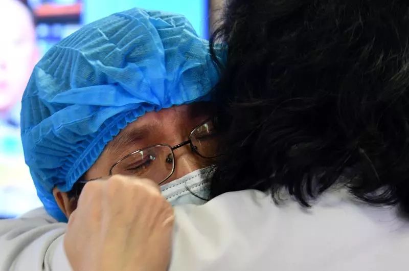 直击一线现场视频,直击医院现场