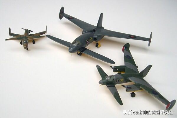 褰╃粯浜屾垬寰峰啗鍧﹀厠,褰╃粯涓殑鎴樹簤