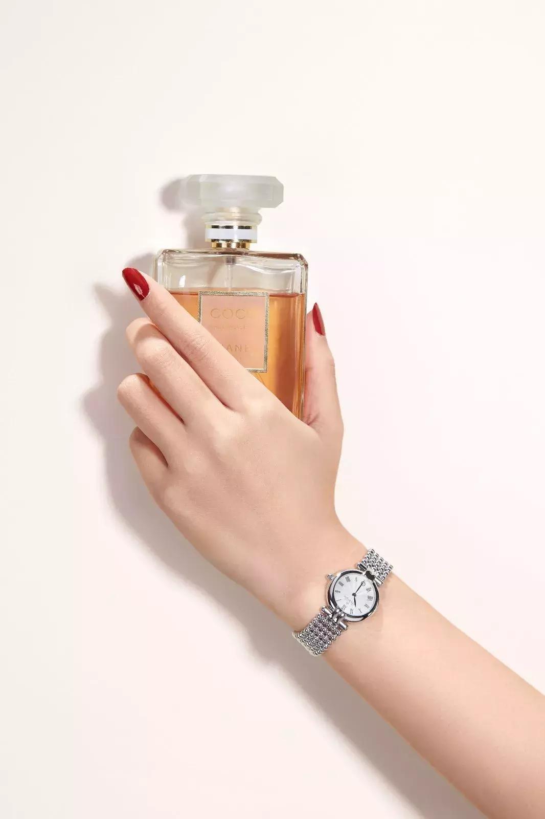 这样的你让我心生敬意,这样的你让我感动