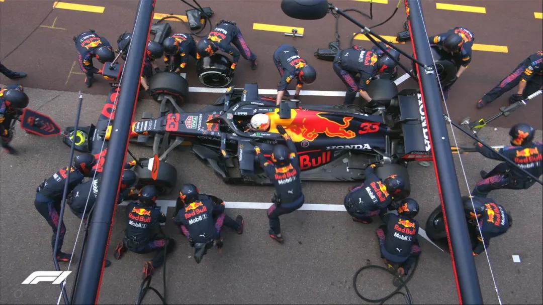 f12021摩纳哥维斯塔潘排位赛,f12018年维斯塔潘摩纳哥站事故