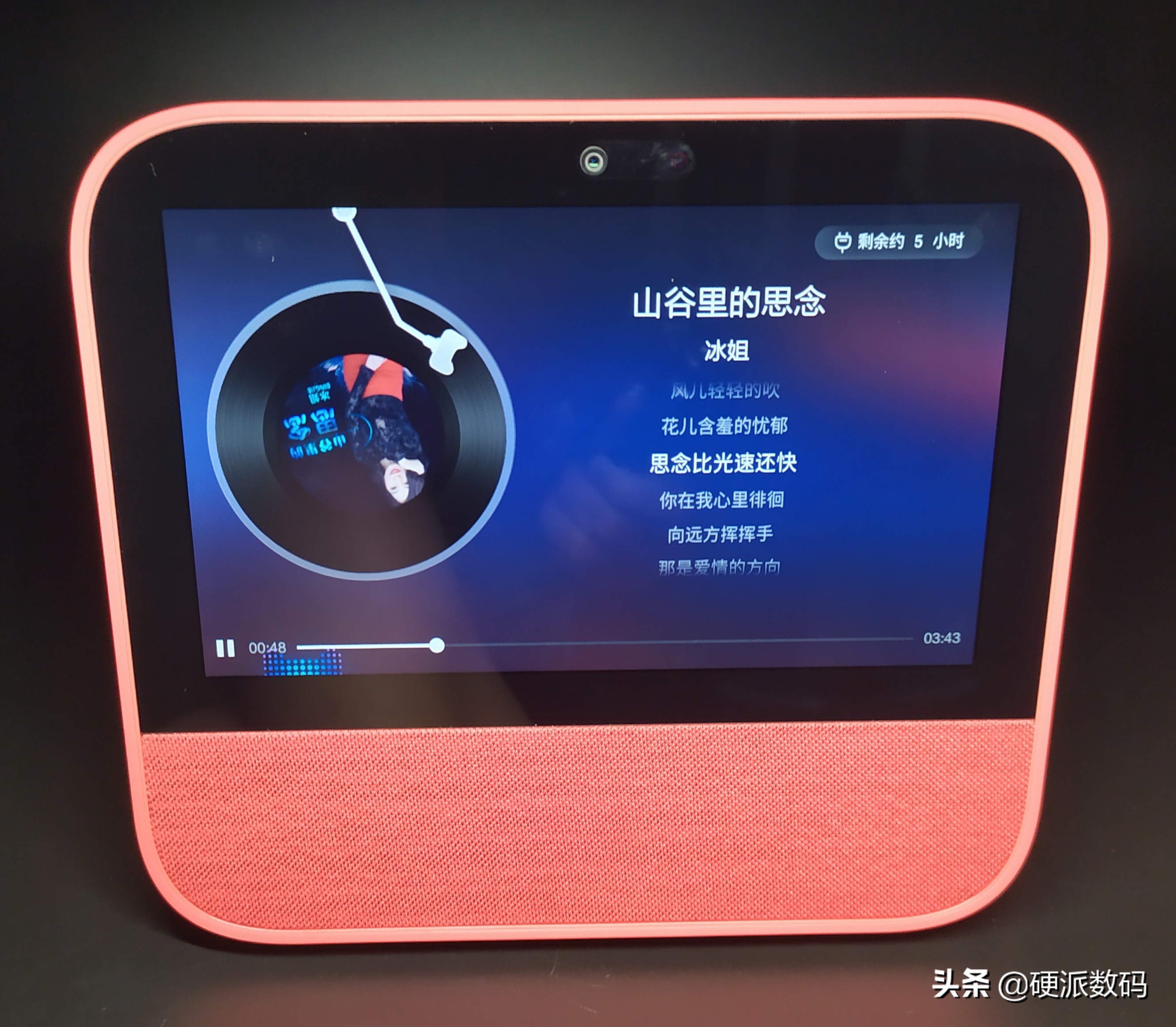 天猫精灵智能屏和智能音箱哪个好,天猫精灵cc10对比小爱触屏音箱