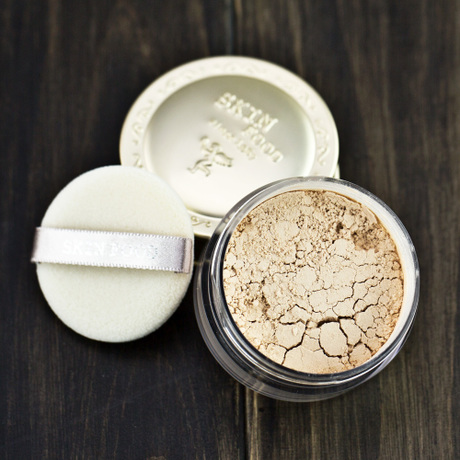 适合春夏季的定妆散粉,夏天散粉怎么定妆最好