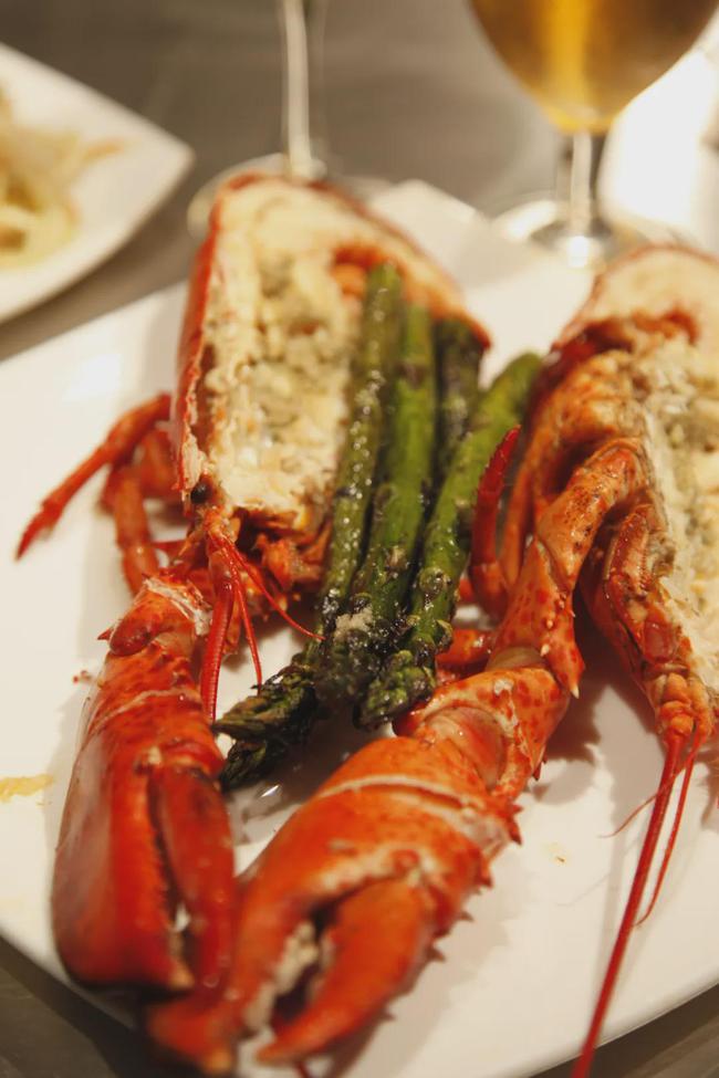 美洲螯龙虾怎么分解,美洲螯龙虾波士顿龙虾