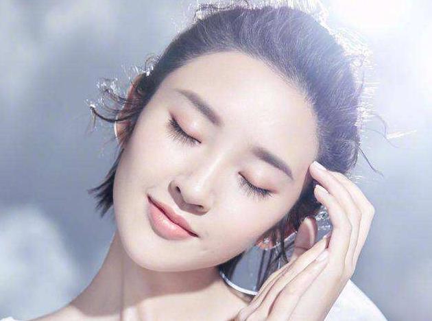 用原液护肤好吗,用精华液还是用水乳