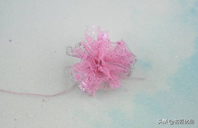 母亲节手工康乃馨简单又漂亮,母亲节适合给妈妈做的康乃馨手工