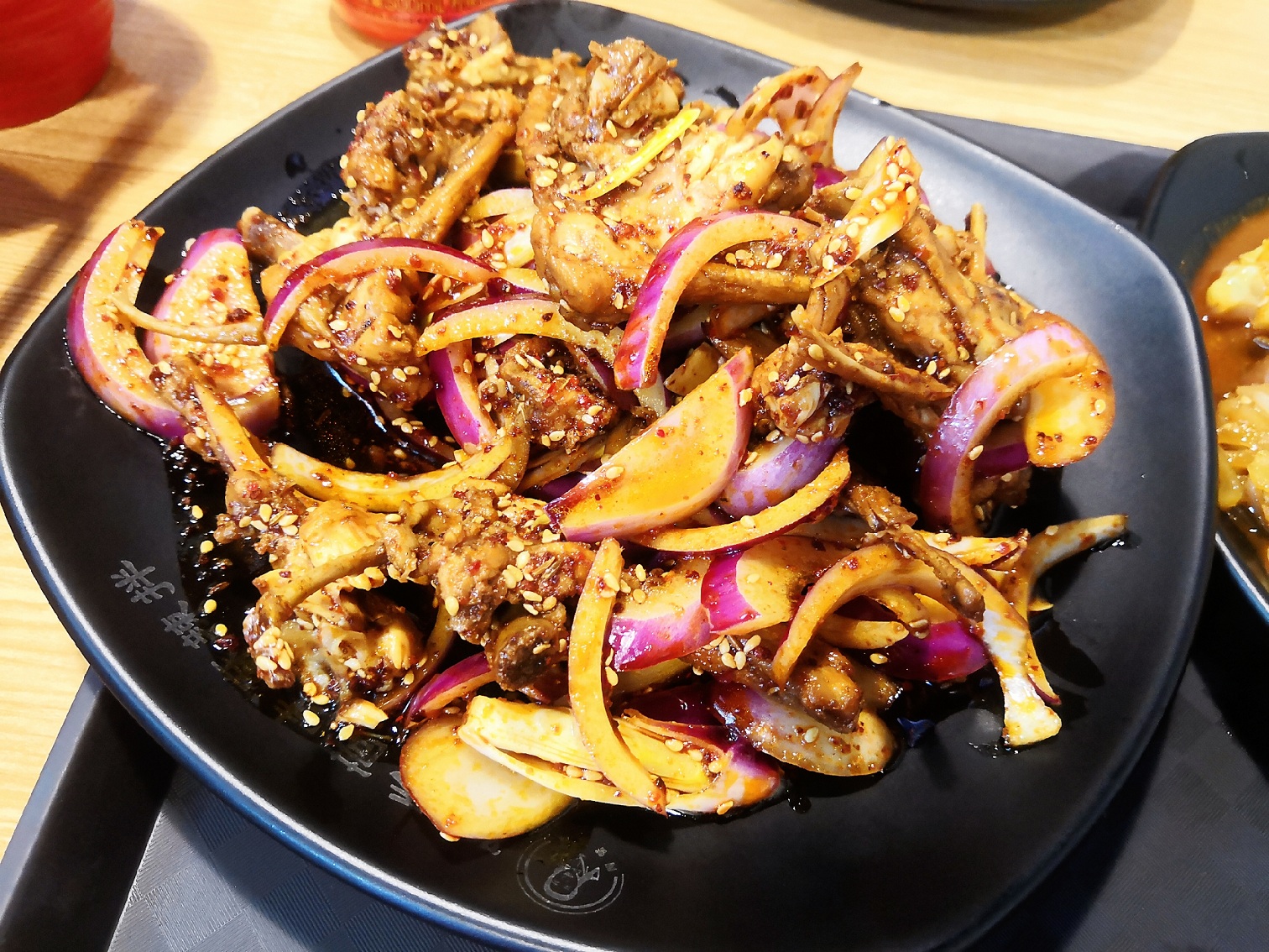 没有什么是一顿小吃解决不了的,没有什么是一顿家乡美食解决不了