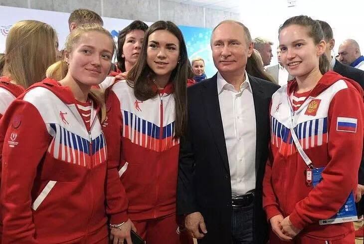 与普京合影！116次登上领奖台！他才是大冬会上最耀眼的中国骄傲