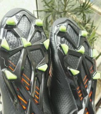 足球鞋磨钉有影响吗,足球鞋磨钉利弊