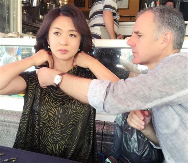 孩子在学校被人嘲笑怎么正确引导,孩子受到同学嘲笑怎么和孩子沟通