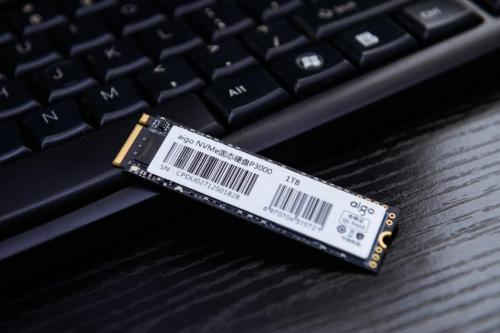 老电脑卡顿严重加固态硬盘可以吗,固态硬盘不重装系统电脑能快吗