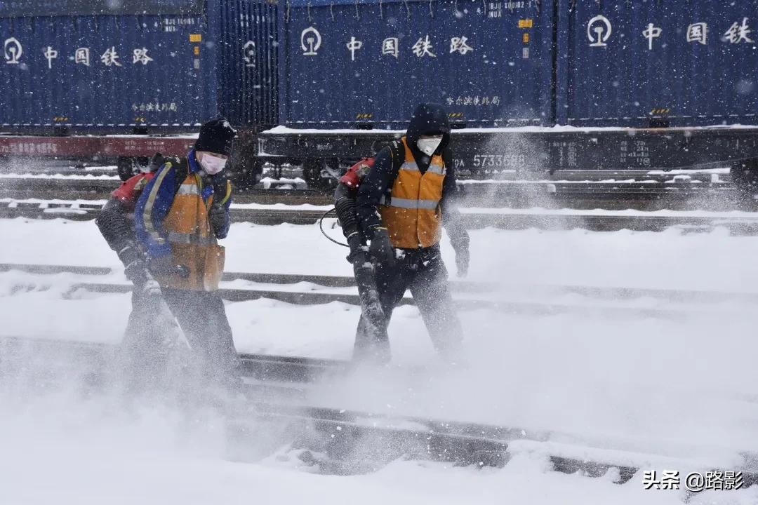 物流畅通助力复工复产,复产复工人流物流畅通方案