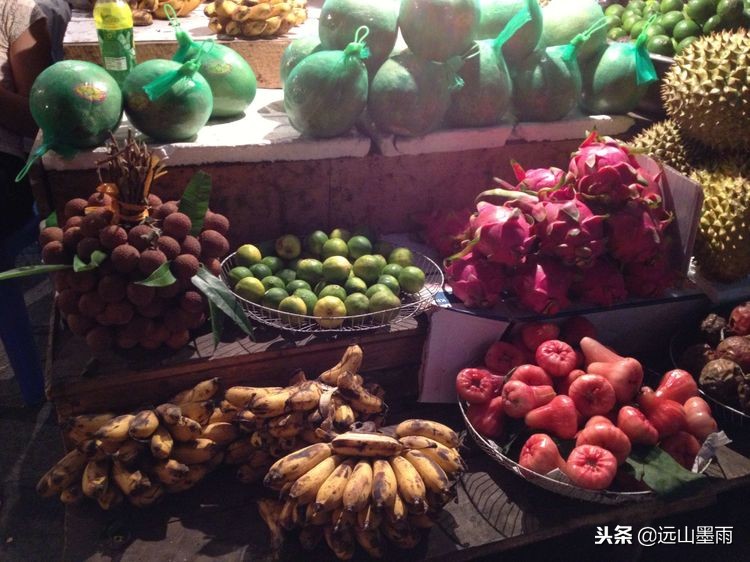 云南边陲河口美丽的风光,云南河口市中越边境口岸