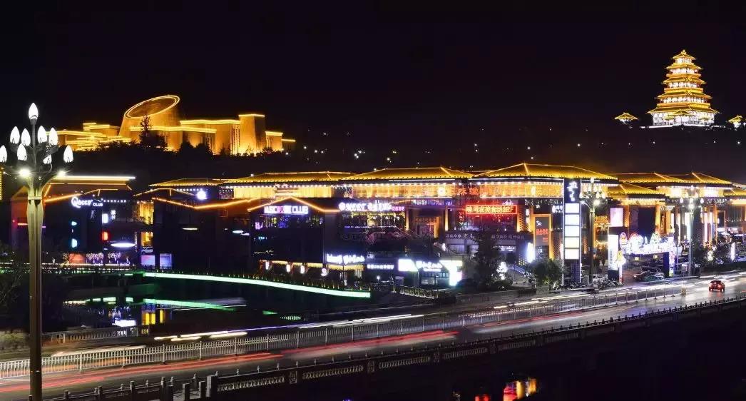 要不要离开家乡去外面的国企上班,要不要离开家去远方工作