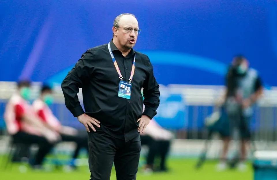 贝尼特斯中超16强动态,贝尼特斯赛中换卡拉斯科