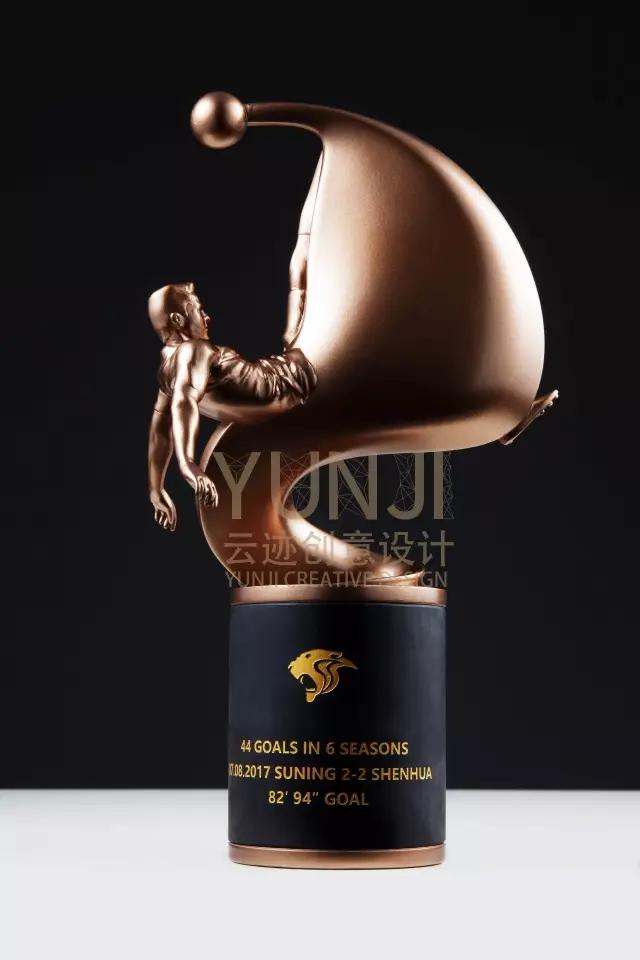 上海申花莫雷诺倒钩,云亚科技