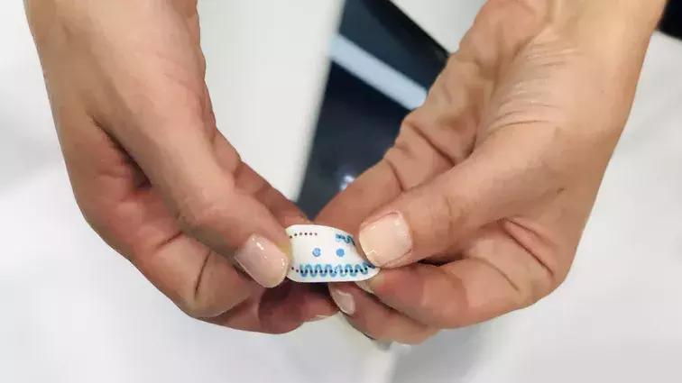 智能牙刷、3D打印面膜......这5个今年上市的黑科技能给你惊喜