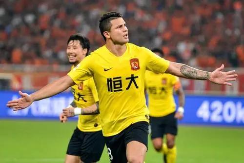 山东泰山队还有希望拿冠军吗,山东泰山队比赛延期