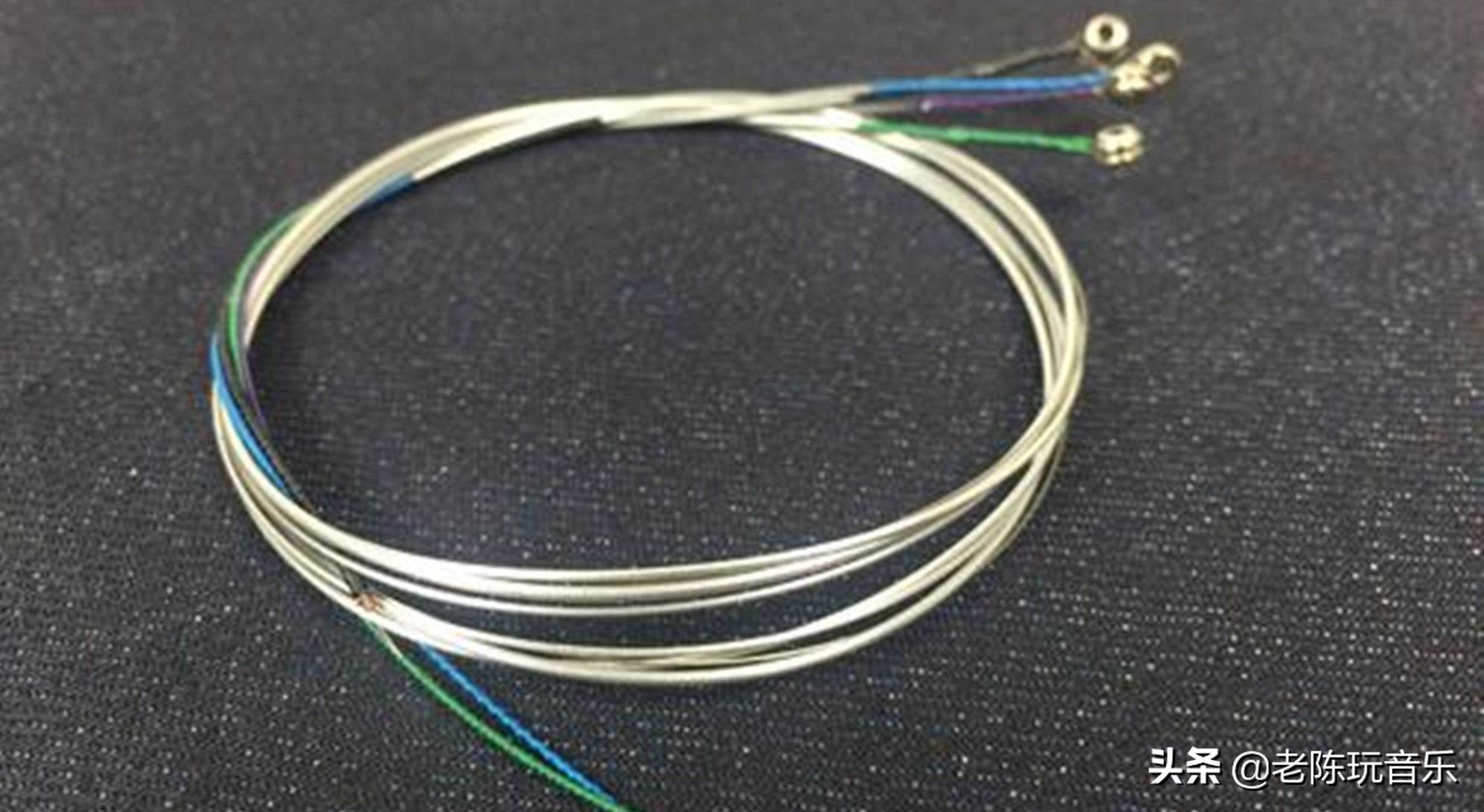 小提琴弦老是松怎么办,小提琴弦转了又松咋回事