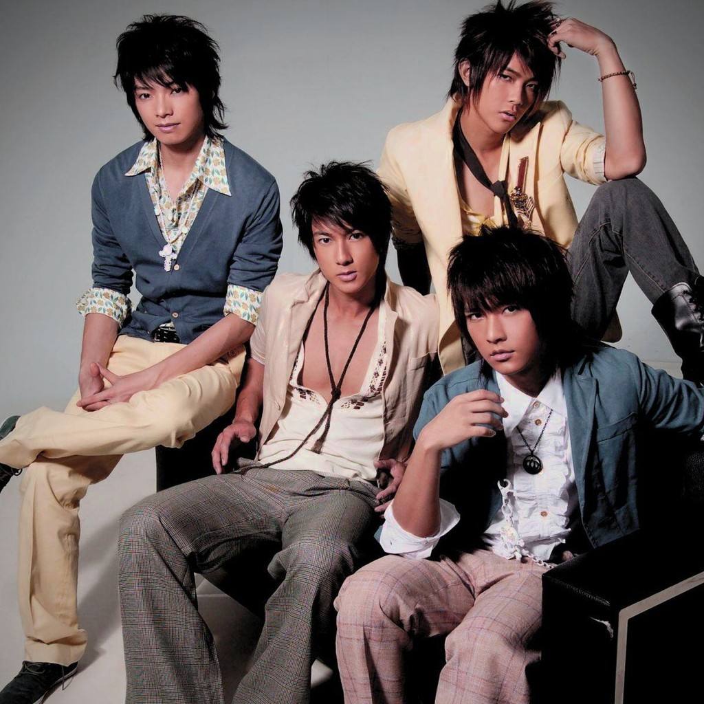 25年后再看张怡宁王楠,二十五年再看凤凰传奇