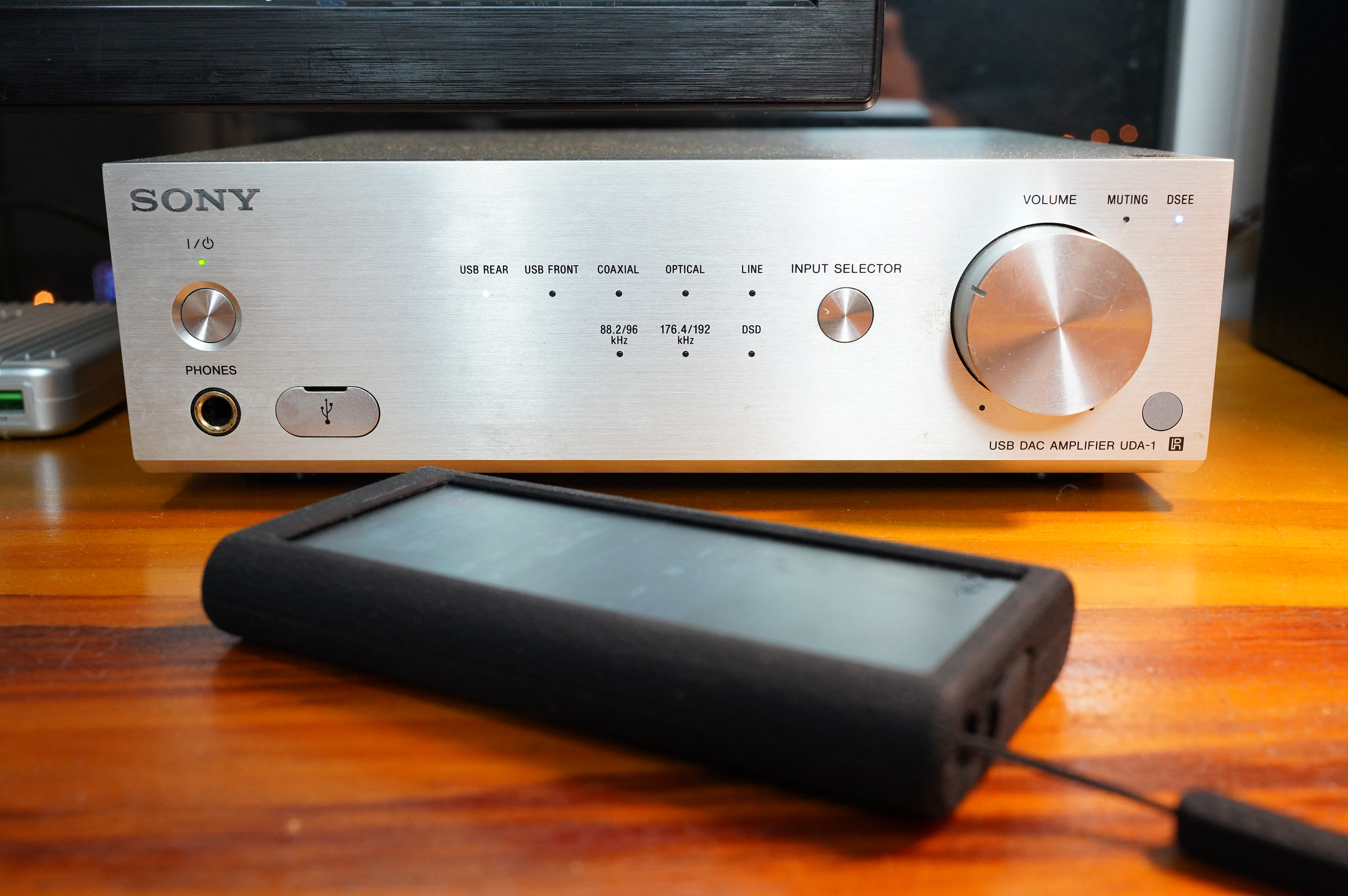 万字长文评测,SONYNW-ZX300A音频*放播**器是否值得买