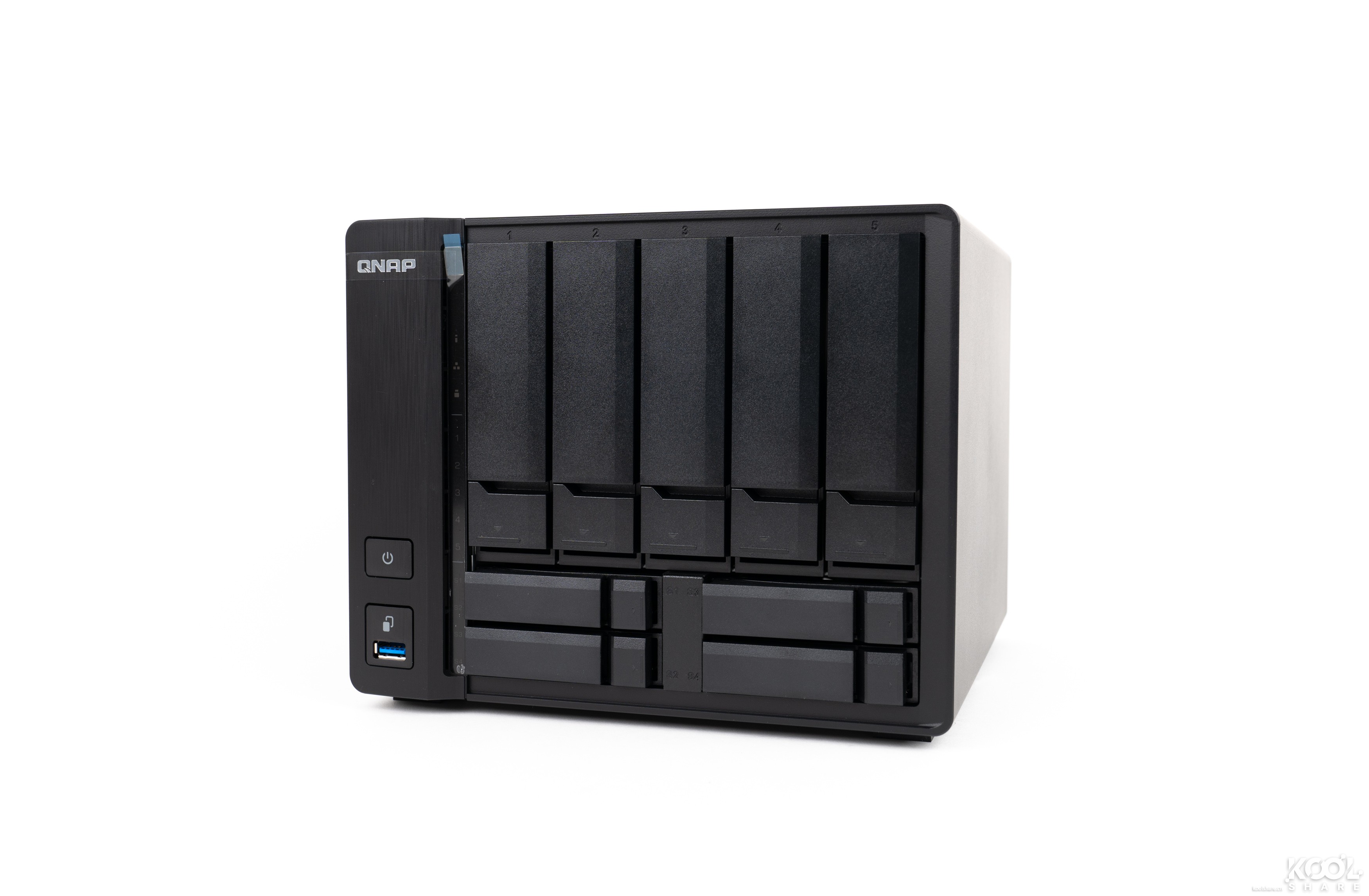 经济型9盘位NAS,QNAPTVS-951N开箱拆解评测