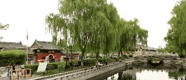 北京酒吧街一条街哪时候最热闹,早期北京后海酒吧一条街