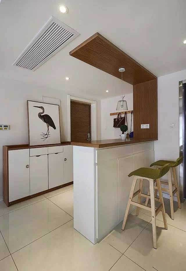 玄关隔断哪种好看又实用,什么做入门玄关隔断