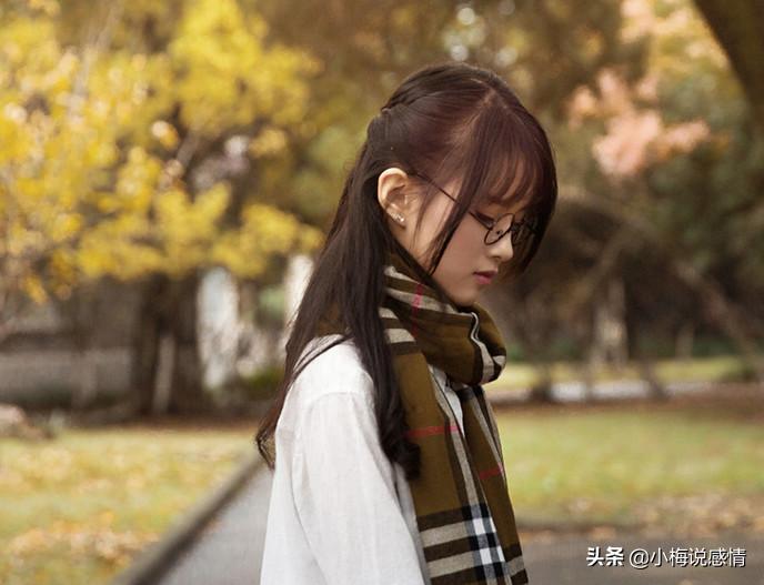 人生苦短别与不爱你的人纠缠,没必要和不爱你的人浪费时间