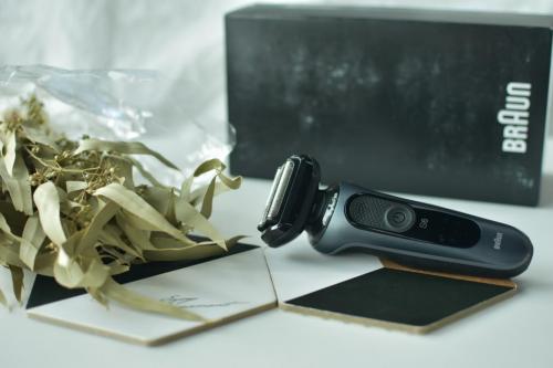 100以内的剃须刀买哪个牌子好 (多功能电动剃须刀哪个牌子的最好)