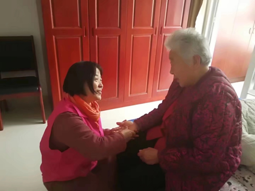 1个月拿下优质情感领域原创+V认证，种下一棵芳香四溢的退休树