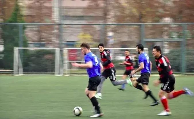 美国足球球星贝克汉姆,曾在中国踢球的球星