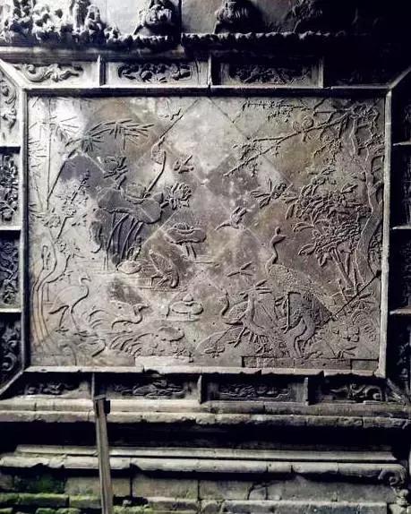 这个村庄一千年前建了个生态下水道，至今旱涝不惧