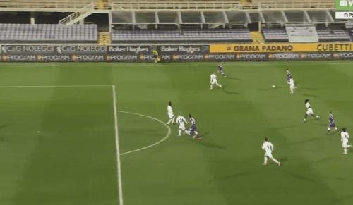 3-2，拒绝爆冷！意甲热门逆境取胜：伊布打响第一枪，重燃战火