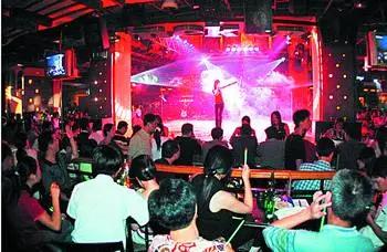 娱乐至死综艺节目完整,娱乐至死的综艺节目谁在看