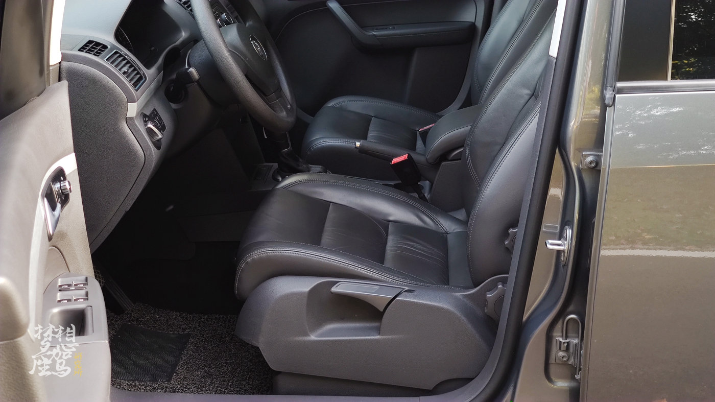 高尔夫途安2024全新款,大众大高尔夫