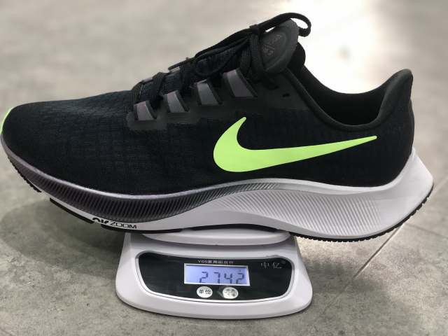 飞马37premium和飞马37哪个好,飞马37白彩虹和飞马zoom哪个更好