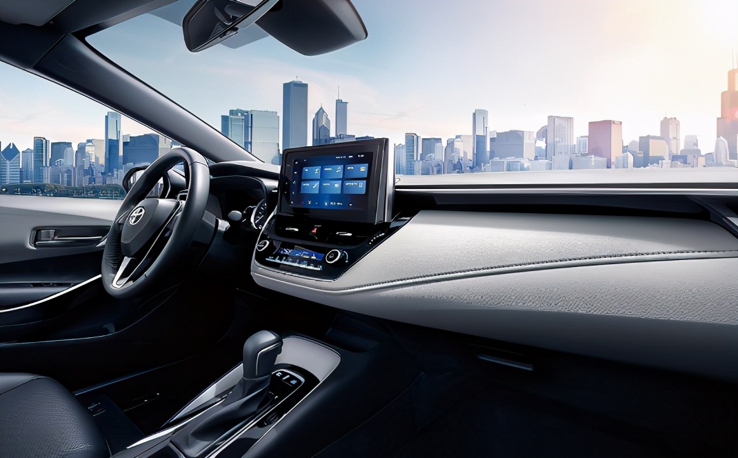 思域卡罗拉雷凌轩逸如何选,2023款思域1.5t对比混动评测