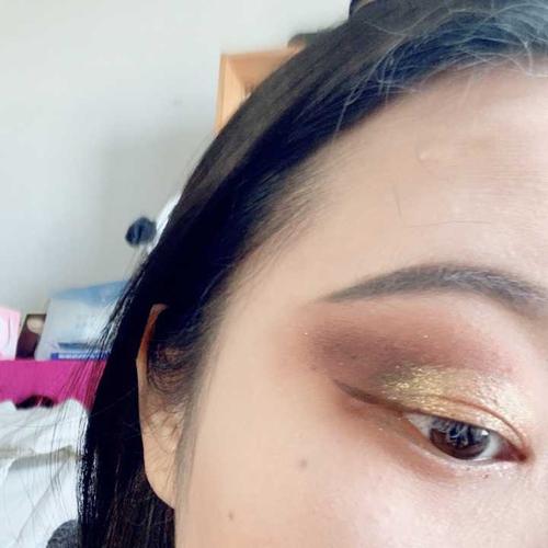 眼影盘小巧便携懒人眼影,不用刷子快速画眼影