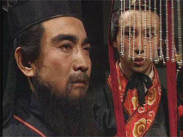 孙策如果不死刘备不可能借荆州,孙策如果不死会打哪里