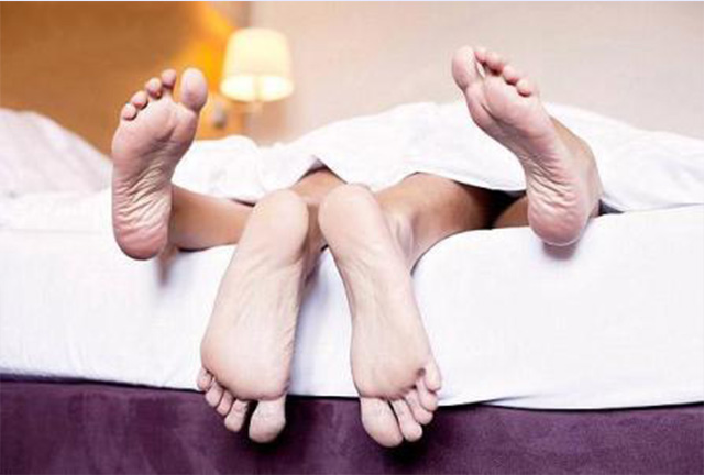 孕期同房对胎儿好不好？这些情况下，不建议夫妻同房