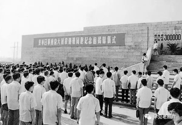 100年南京大桥绘画,南京红色100年