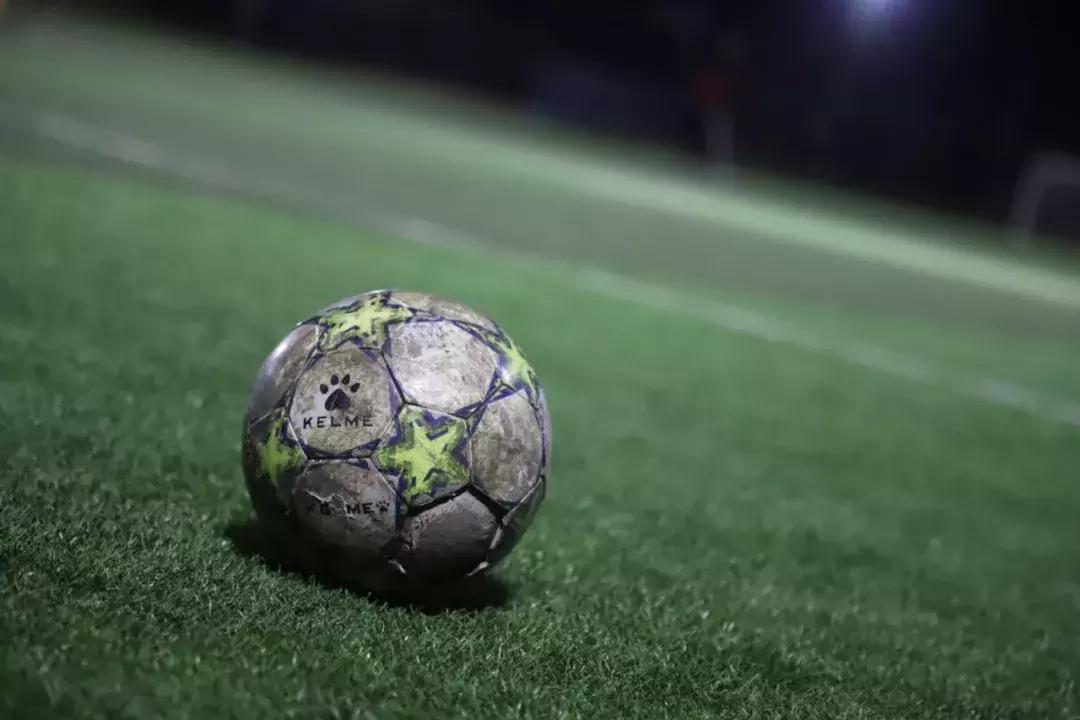 丽江人民对足球的热爱,丽江人都喜欢踢足球