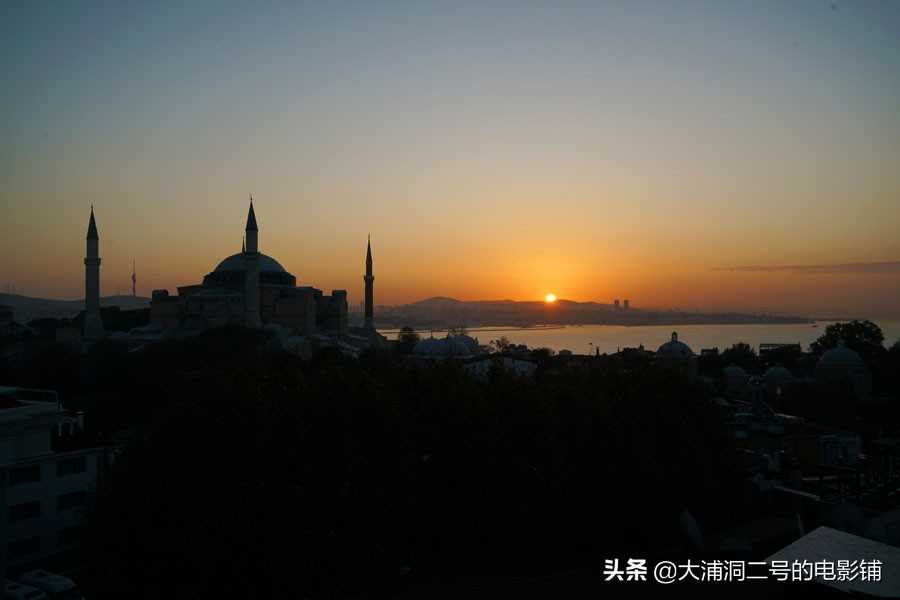 世界最好看的圣索菲亚大教堂,一分钟旅游土耳其圣索菲亚大教堂