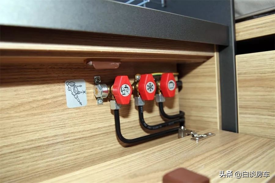 老白测评可靠吗,阿迪雅compact