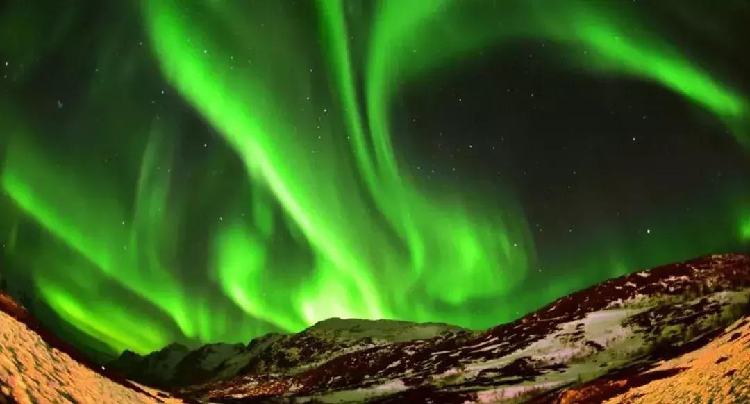 极光有多美一生难得一见,极光能有多震撼