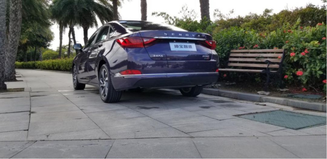 北京绅宝智道最新款,5万空间大的家用轿车