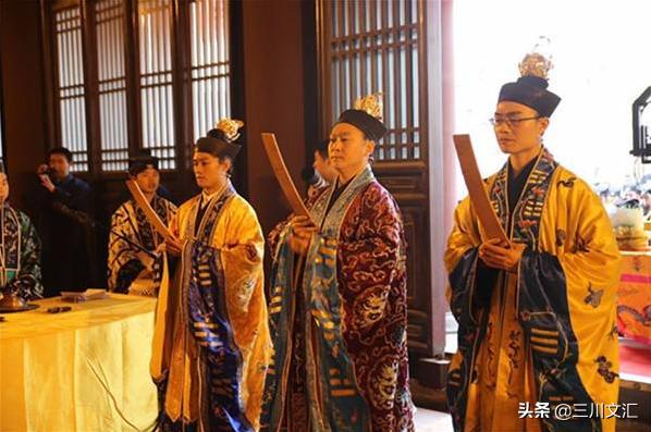 长安十二时辰上元节繁华场面,长安十二时辰有关上元节片段