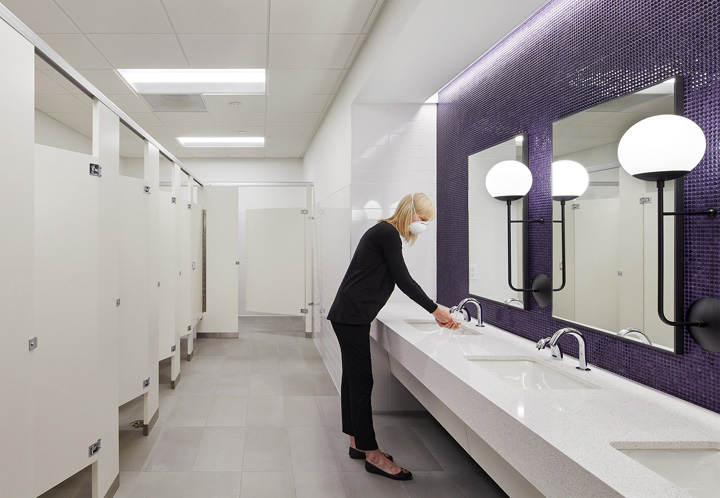 紫色妖娆软件公司Vanco布卢明顿时尚办公设计欣赏