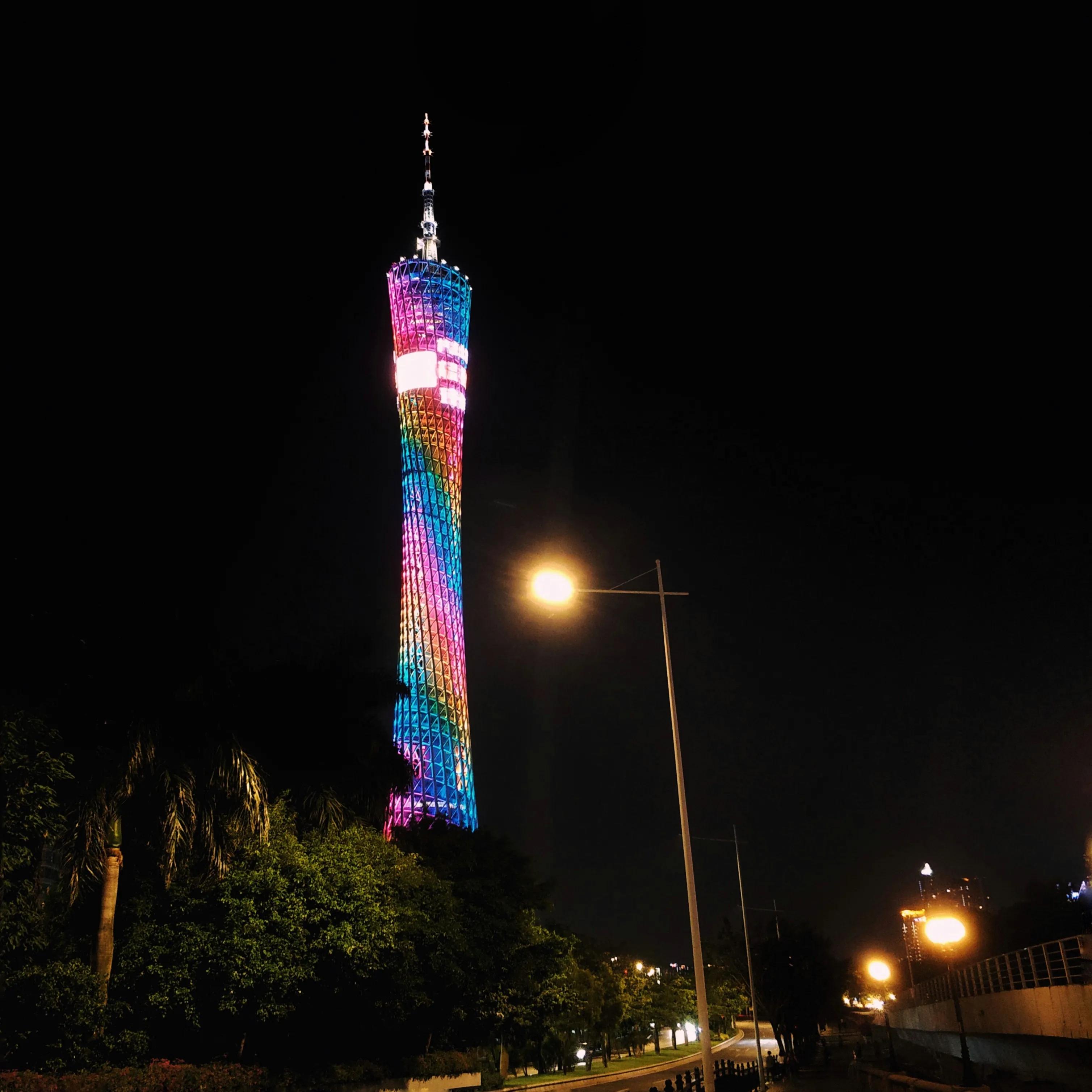 我可以倒下，但我不能永远倒下！